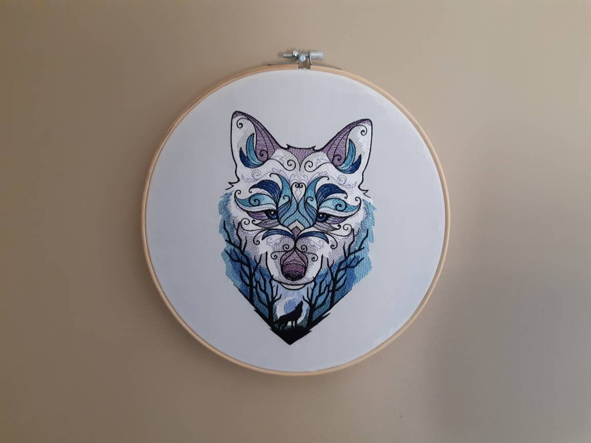 Wolf Embroidered Hoop Art, 10" Hoop