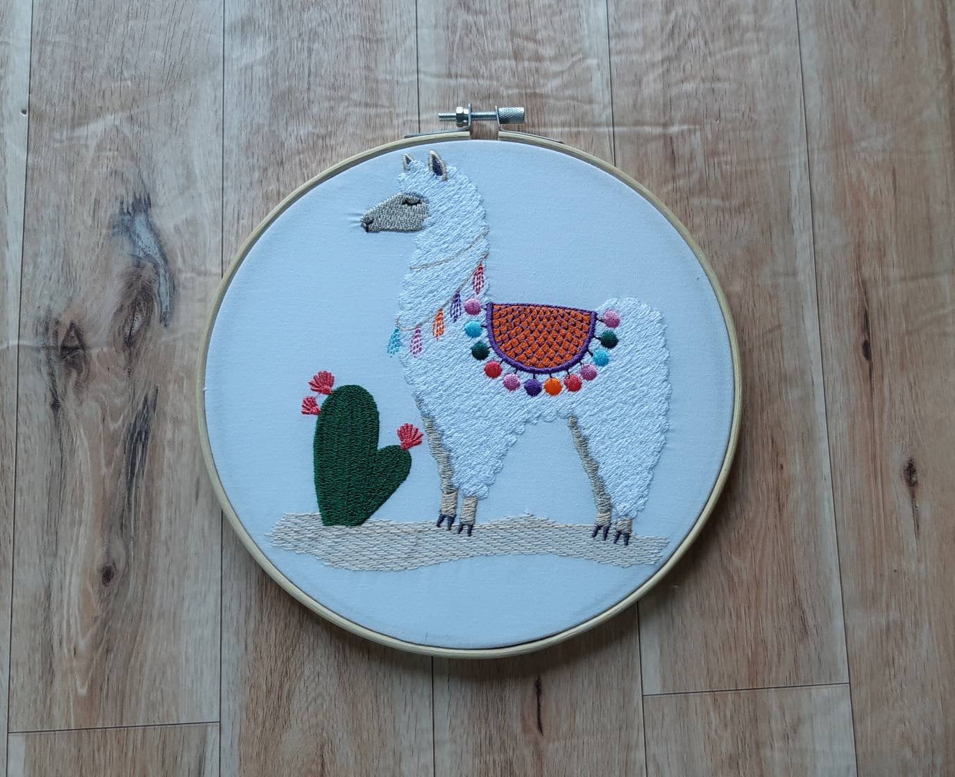 Llama Embroidered Hoop Art, 8" Hoop