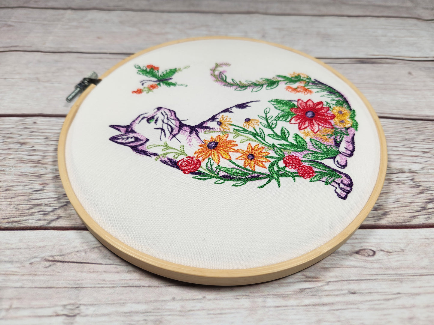 Finished Embroidery, Embroidered Cat hoop art, 8 inch hoop, Cat Wall Art