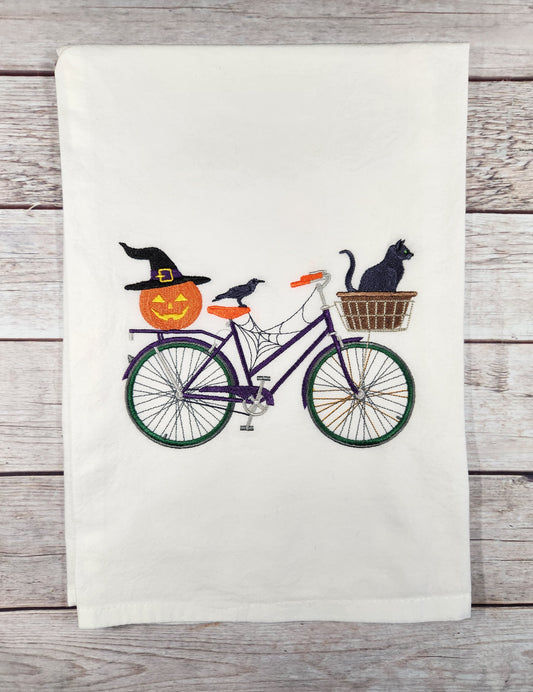 Halloween Decor, Embroidered Kitchen Towel, Flour Sack Towel, Halloween Dish Towel, Halloween Kitchen Towel