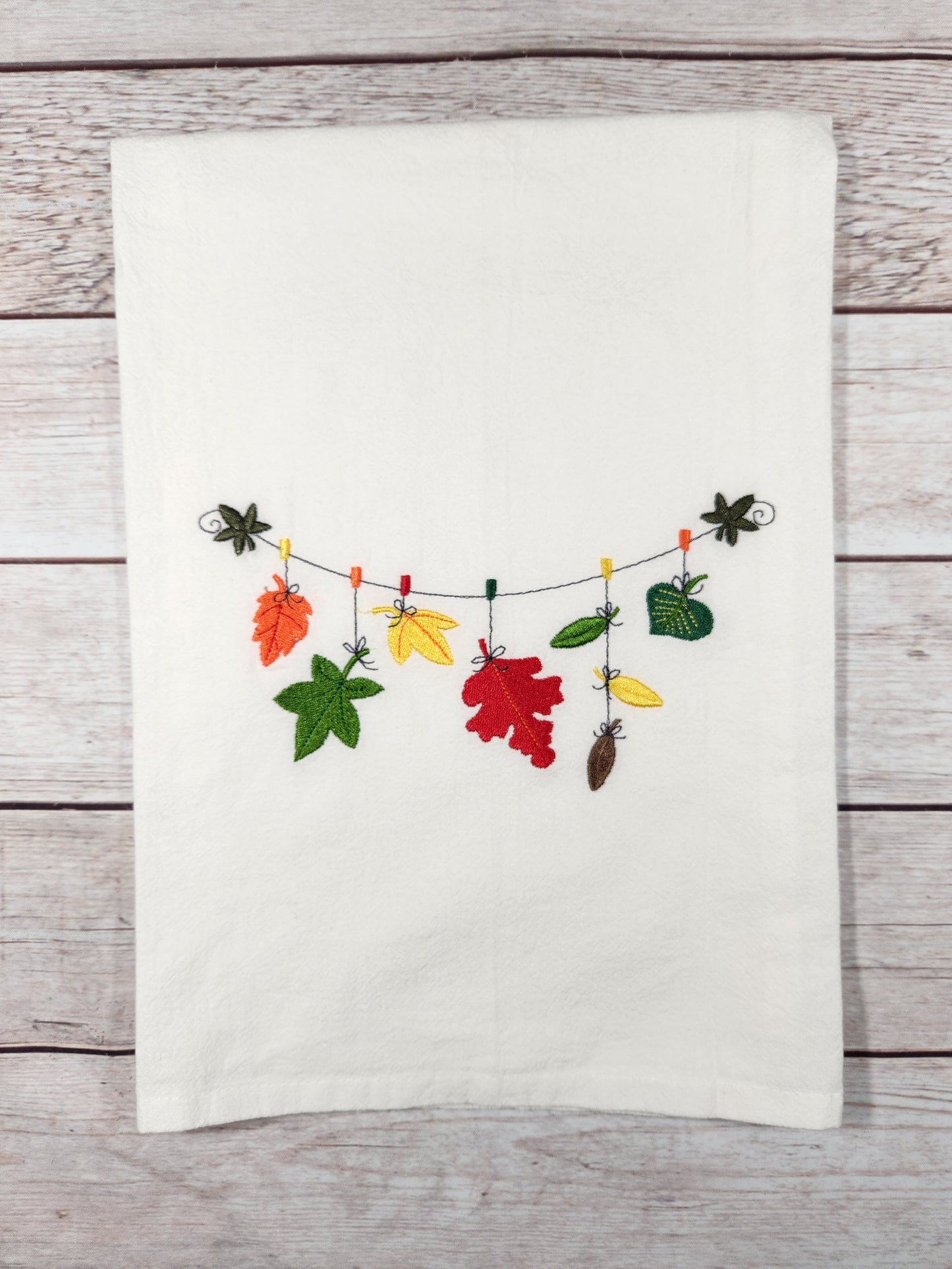 Fall Tea Towel, Fall Decor, Flour Sack Towel, Cotton Dish Towel, Housewarming Gift, Autumn Kitchen Decor