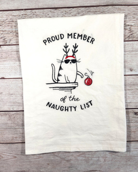 Christmas Cat Towel, Christmas Tea Towel, Embroidered Dish Towel, Flour Sack Tea Towel, Kitchen Tea Towel, Cat Lover Gift, Cat Decor