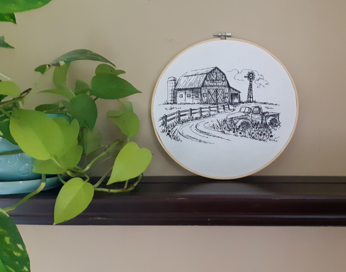 Embroidered Barn Scene, 10 inch Hoop, Farm Wall Art