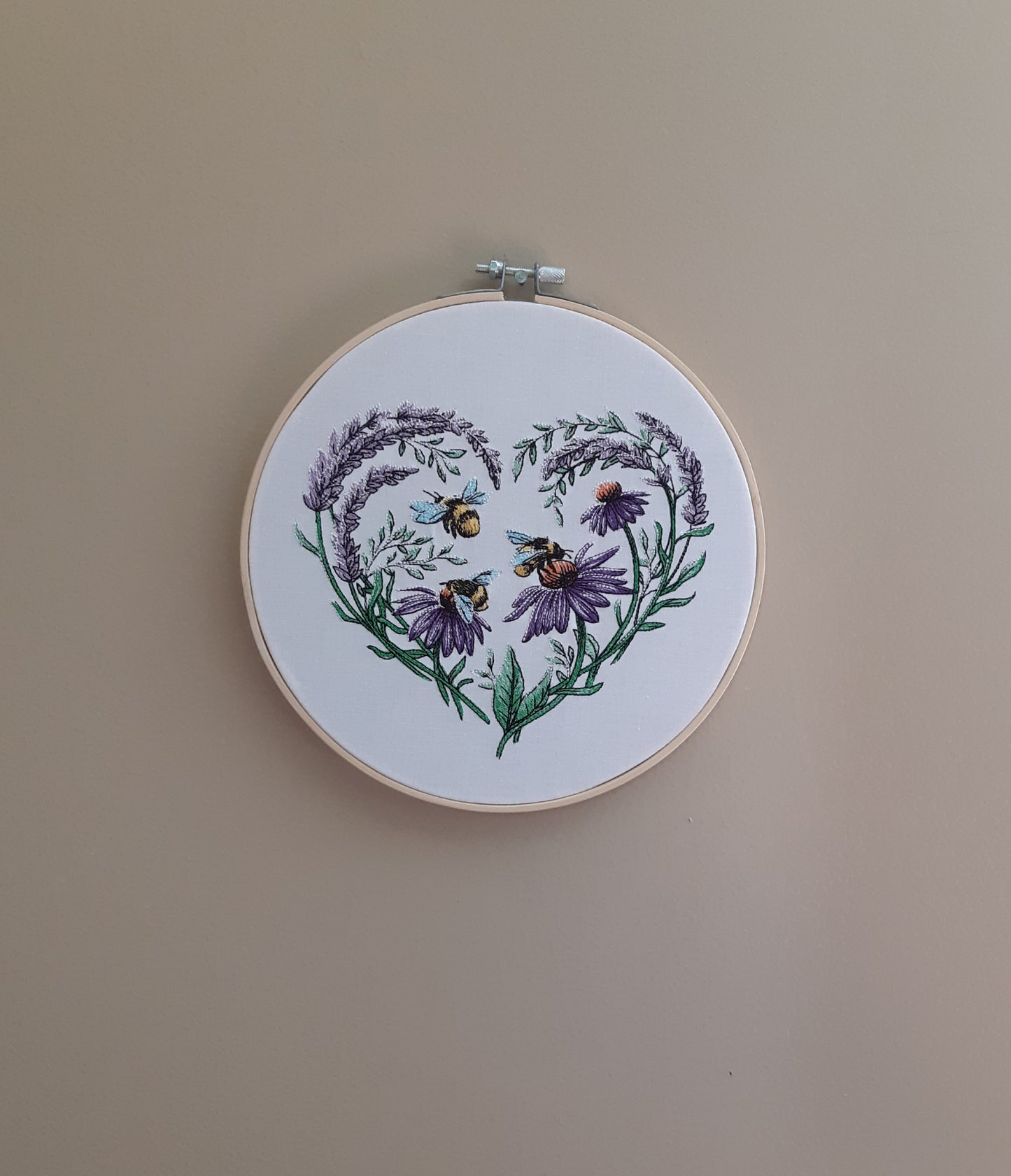 Bee and Flowers Wall Art, 8 inch hoop Embroidery