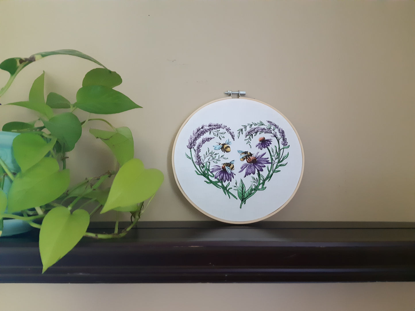 Bee and Flowers Wall Art, 8 inch hoop Embroidery