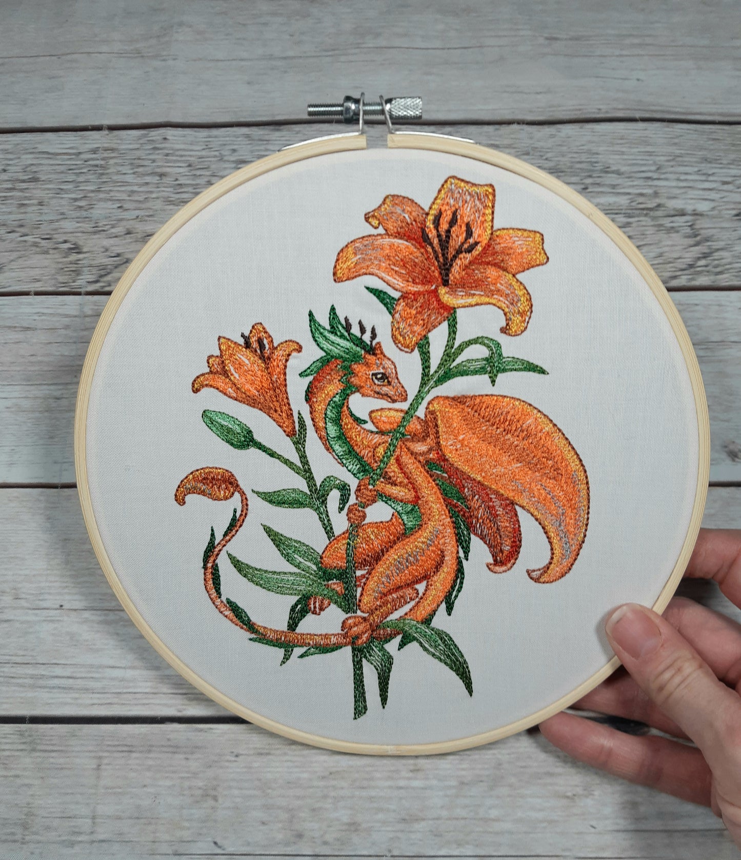 Dragon Wall Decor, 8 inch hoop, Embroidered Hoop, Summer Wall Decor