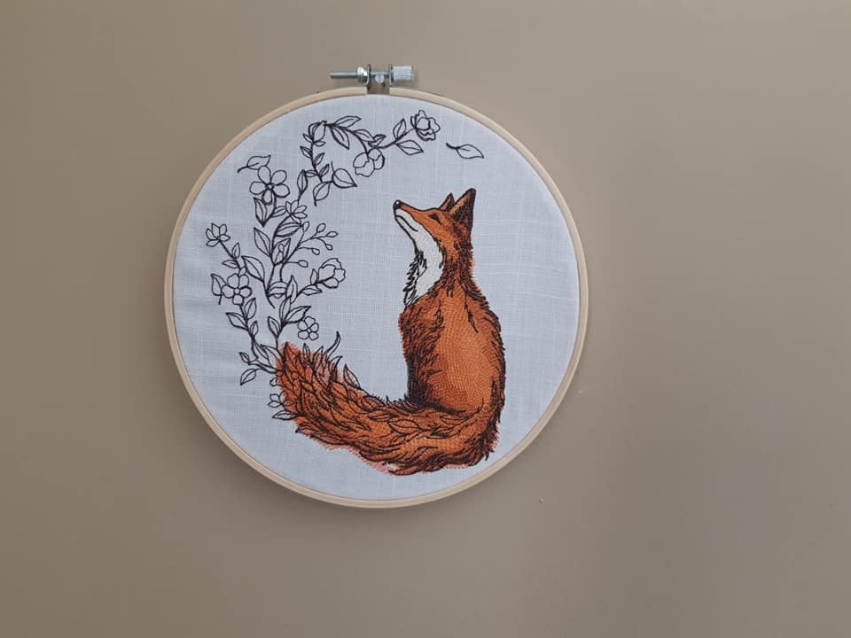 Embroidered Fox Wall Decor, 8 inch hoop