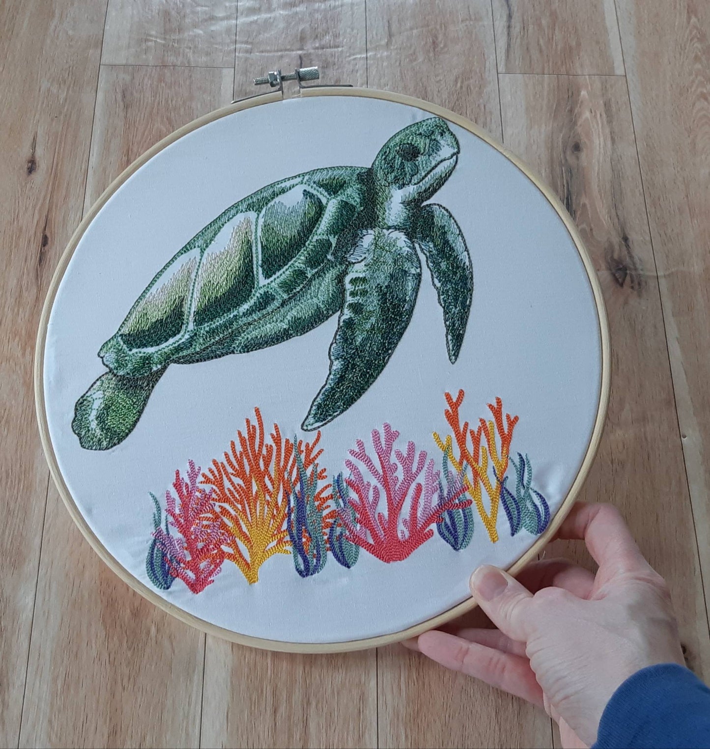 Embroidered Sea Turtle Hoop Art, 10 inch Hoop