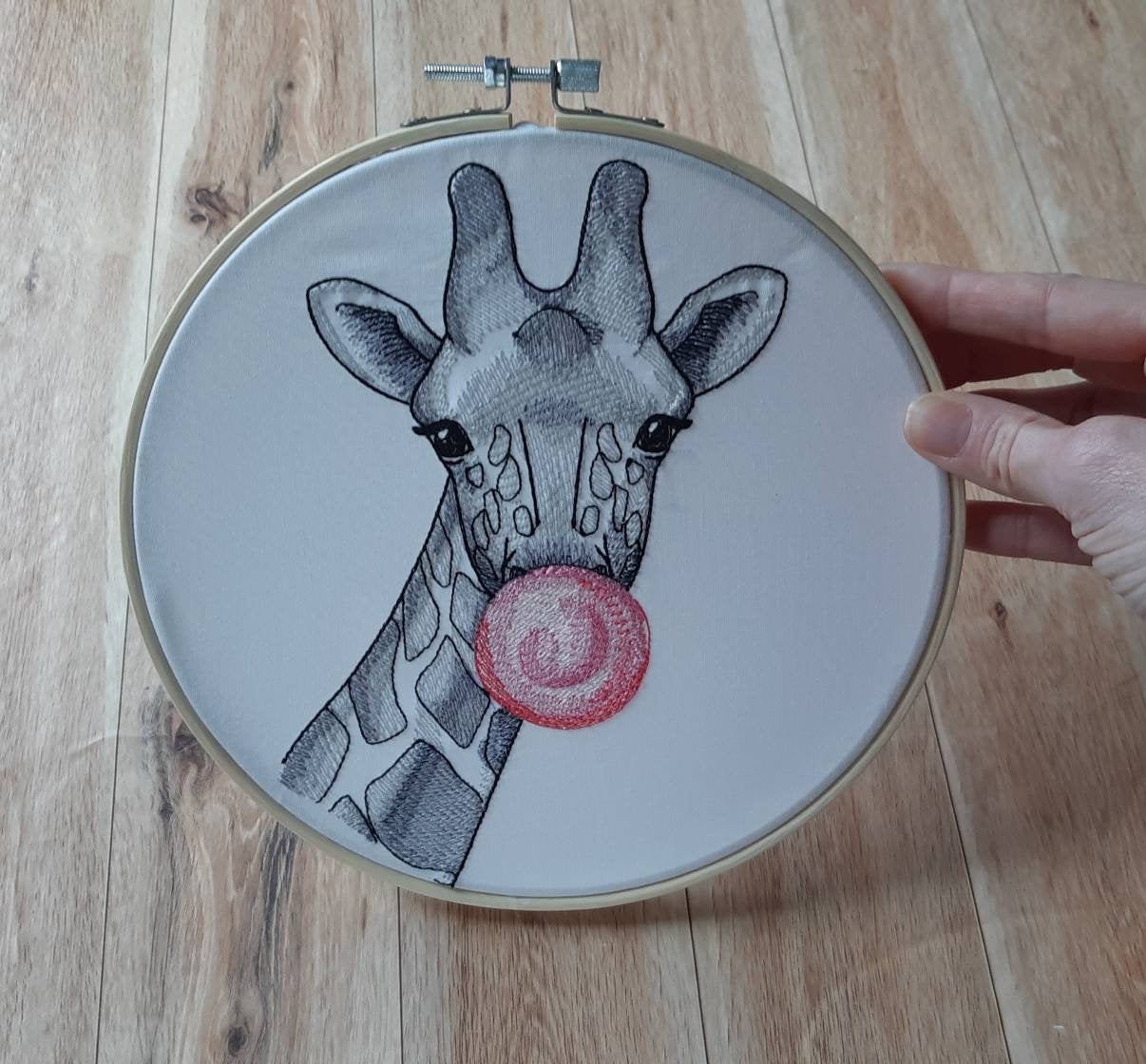 Giraffe Embroidered Hoop Art, 8" Hoop