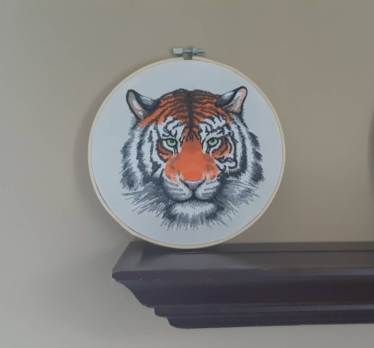 Embroidered Tiger Hoop Art, 8" hoop